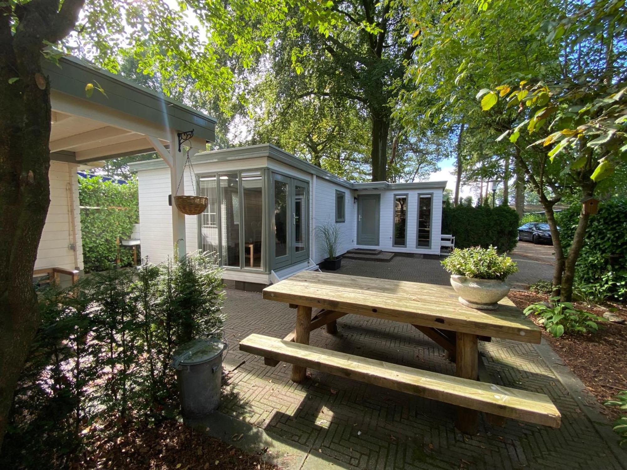Sfeervol Boschalet 5 Persoons Met Sauna Voorthuizen Exteriér fotografie